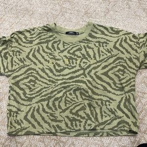 Obey cropped shirt